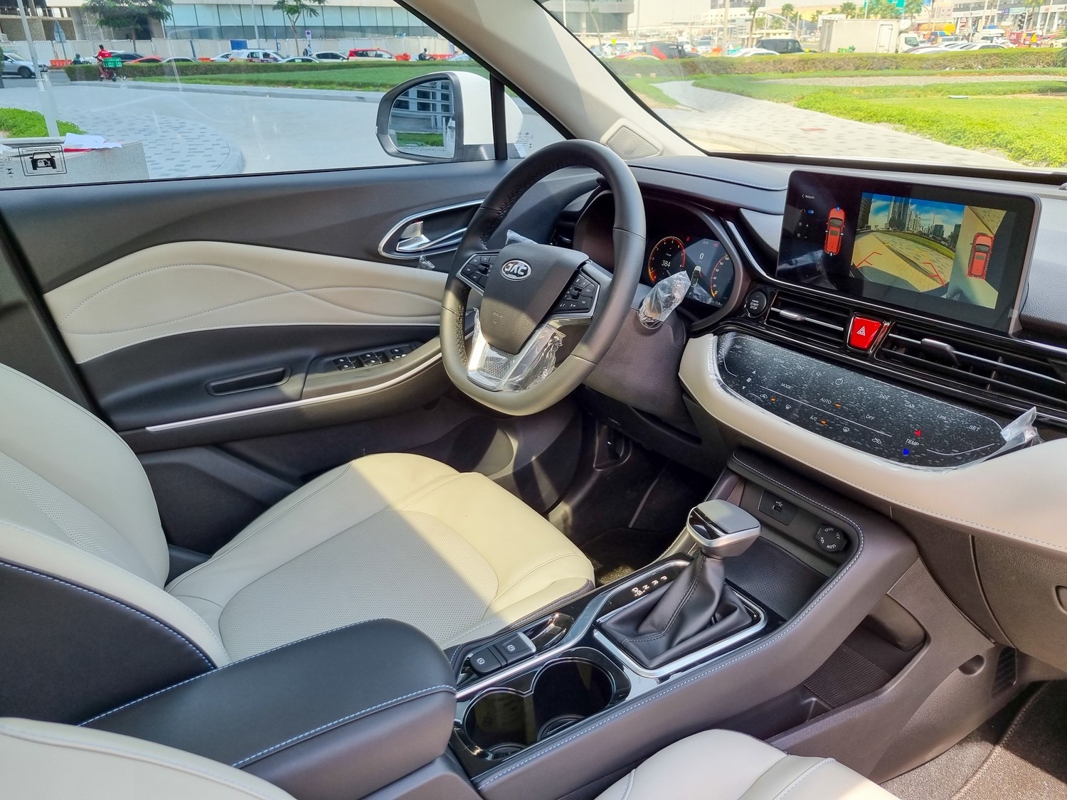 Explore the City in Style with JAC JS4 Quick Drive Car Rental